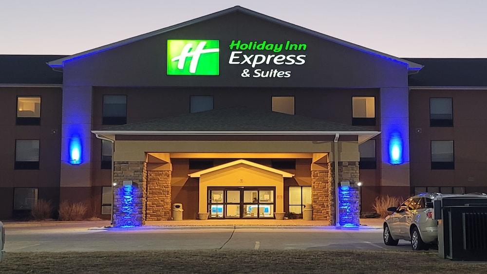 Junction City Inn & Suites Buitenkant foto