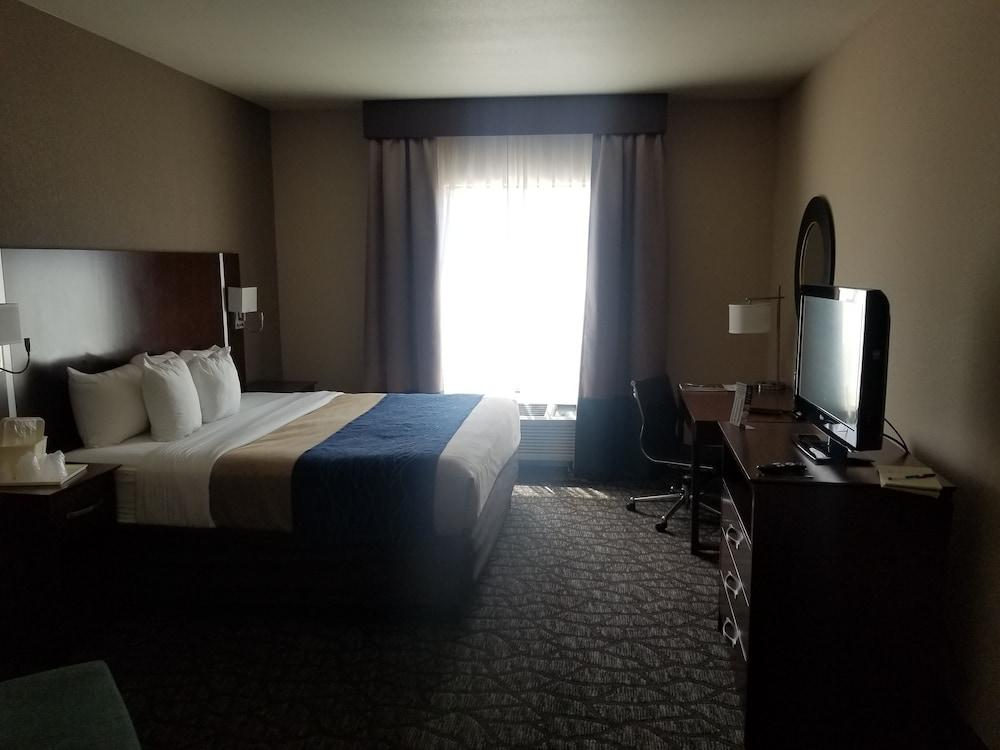 Junction City Inn & Suites Buitenkant foto